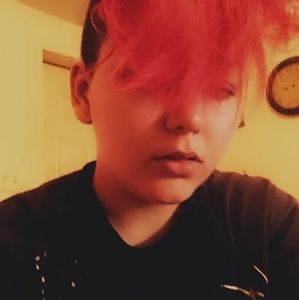 Meet your Posher, Nicky